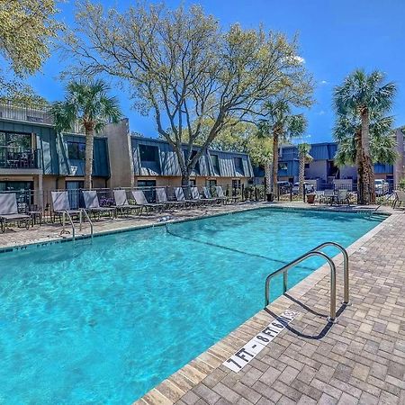 Ocean Villas Deluxe - Oceanfront Villa - Steps To Beach - Great Location - Heated Pool April Hilton Head Island Exterior foto