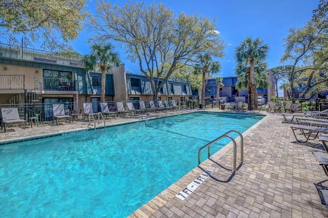 Ocean Villas Deluxe - Oceanfront Villa - Steps To Beach - Great Location - Heated Pool April Hilton Head Island Exterior foto