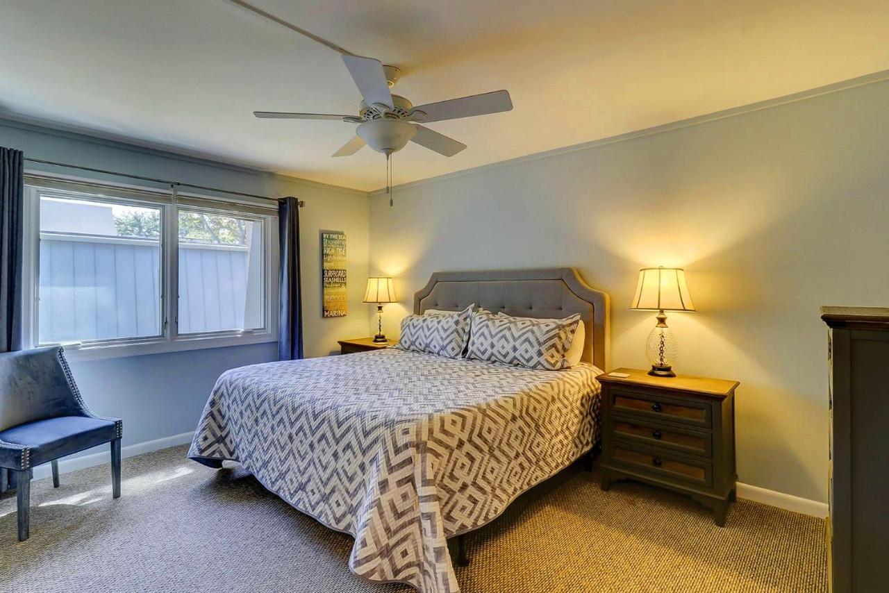 Ocean Villas Deluxe - Oceanfront Villa - Steps To Beach - Great Location - Heated Pool April Hilton Head Island Exterior foto