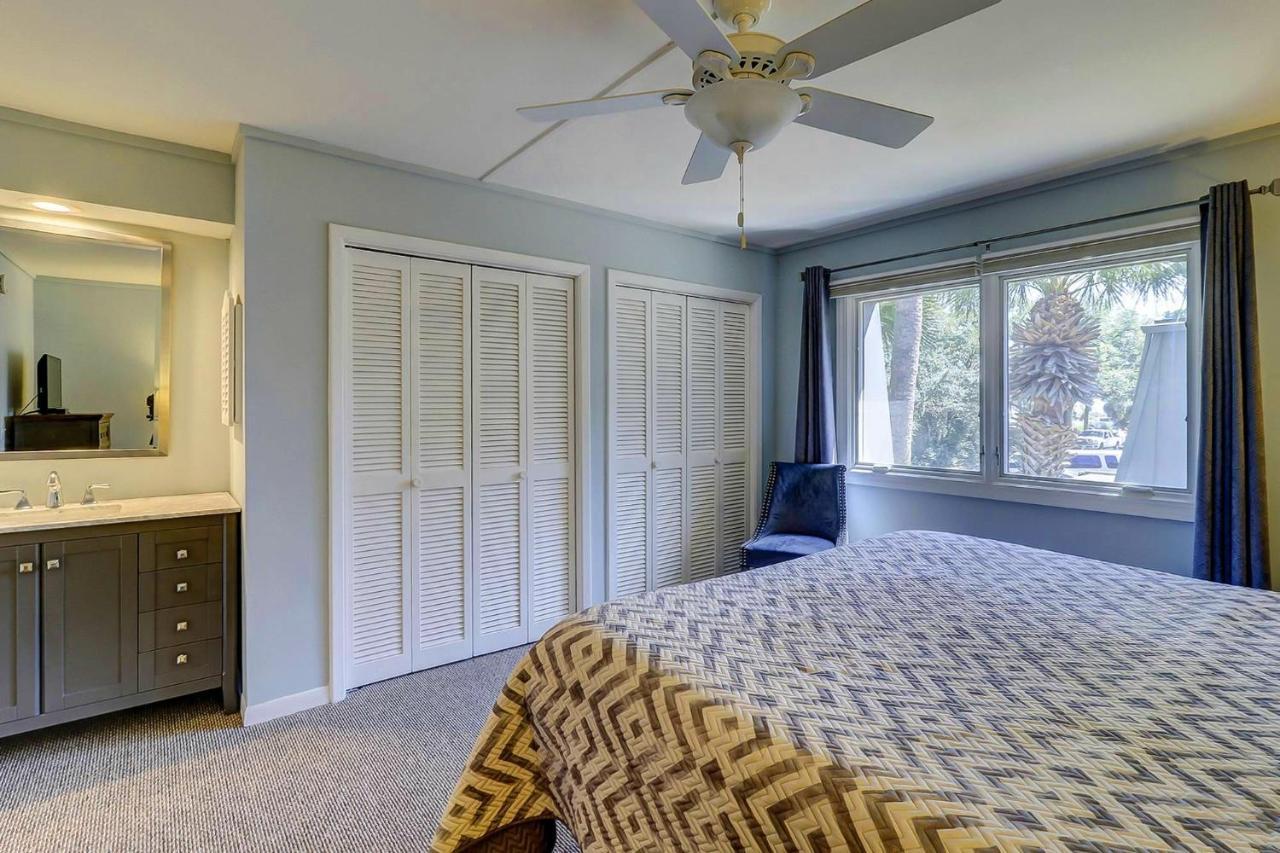 Ocean Villas Deluxe - Oceanfront Villa - Steps To Beach - Great Location - Heated Pool April Hilton Head Island Exterior foto